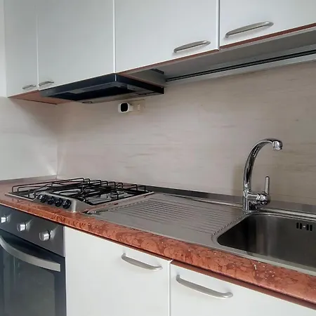 Bellissimo Trilocale Con Giardino E 2 Bagni Cod 507 Дом отдыха