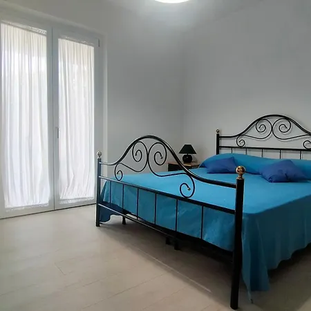 Дом отдыха Bellissimo Trilocale Con Giardino E 2 Bagni Cod 507 Марчелли